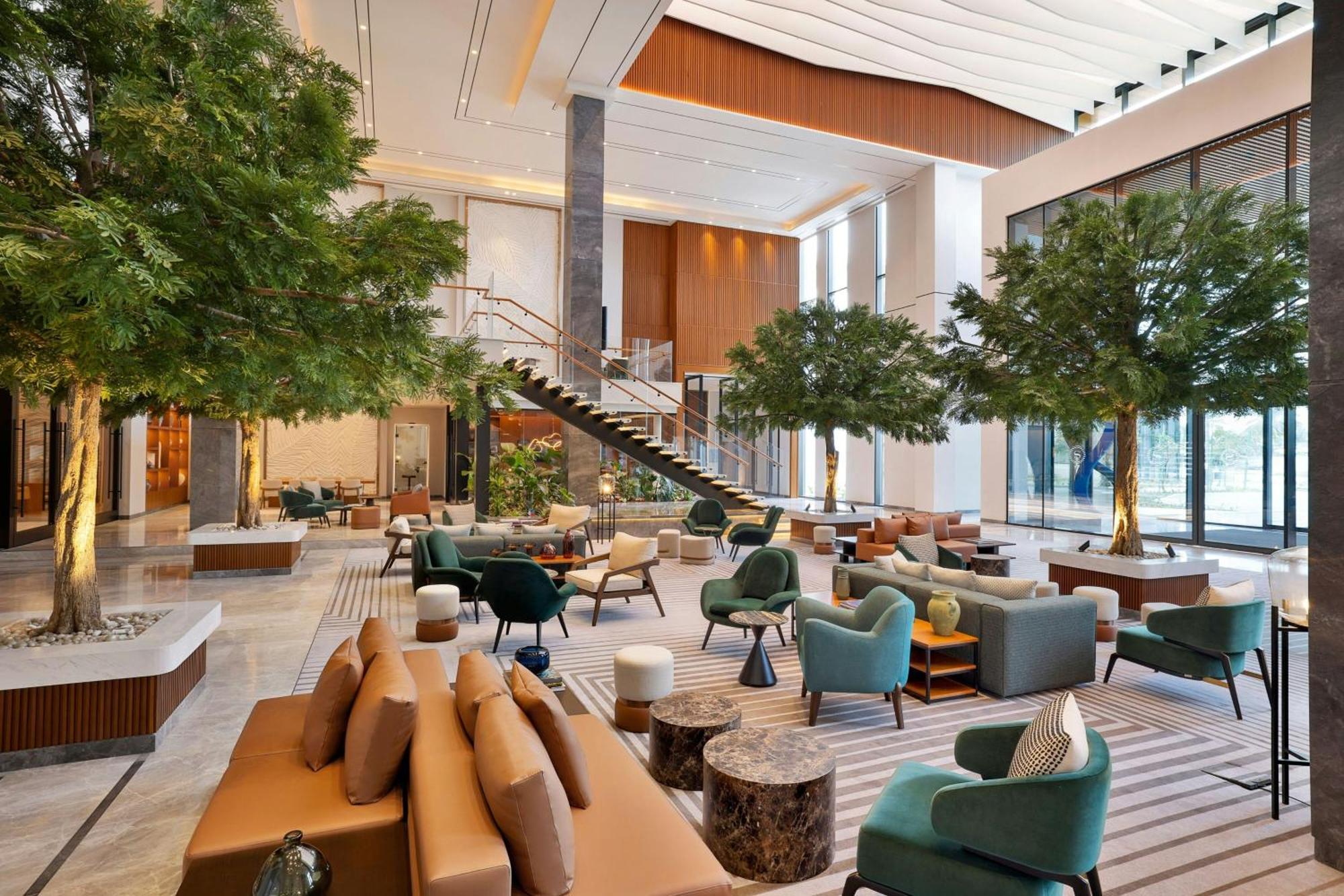 Sheraton Bahrain Hotel 5*